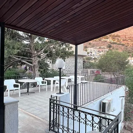 Elite Apartment *